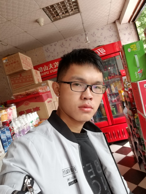 柒年的第一张照片--香港王婆说媒