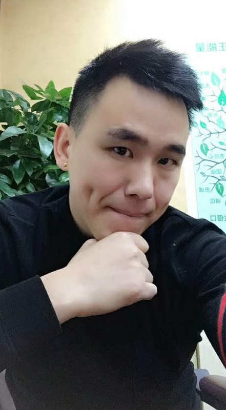 用实力征服一切的第一张照片--香港王婆说媒