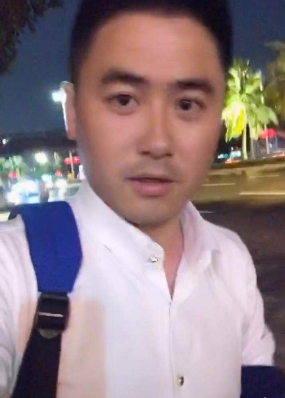 chen的第二张照片--香港王婆说媒