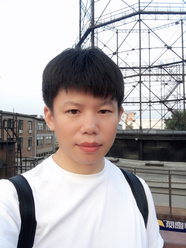 董晓群的第一张照片--香港王婆说媒