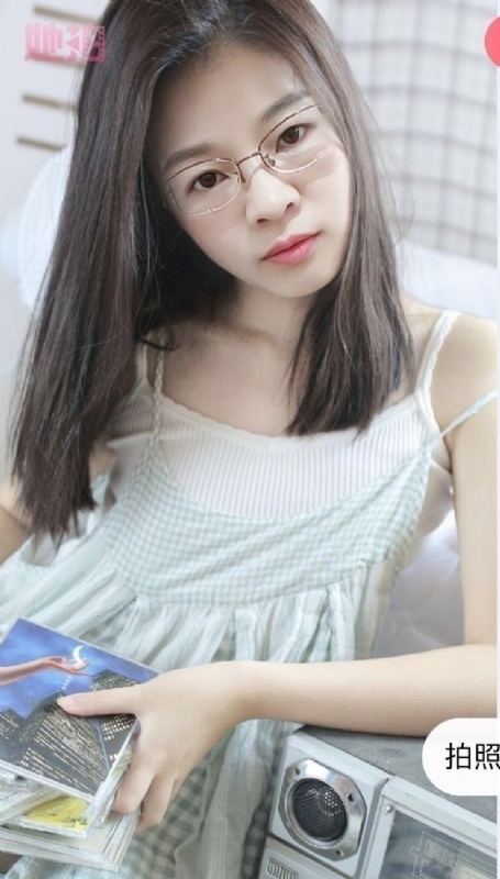 孙一的第一张照片--香港王婆说媒