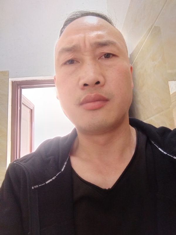 猴哥的第一张照片--香港王婆说媒