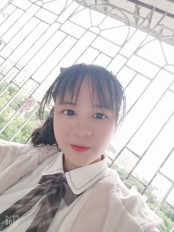 倩倩的第一张照片--香港王婆说媒