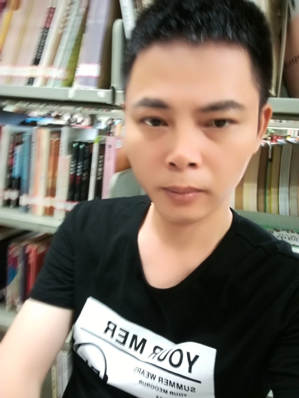 青青子衿的第一张照片--香港王婆说媒