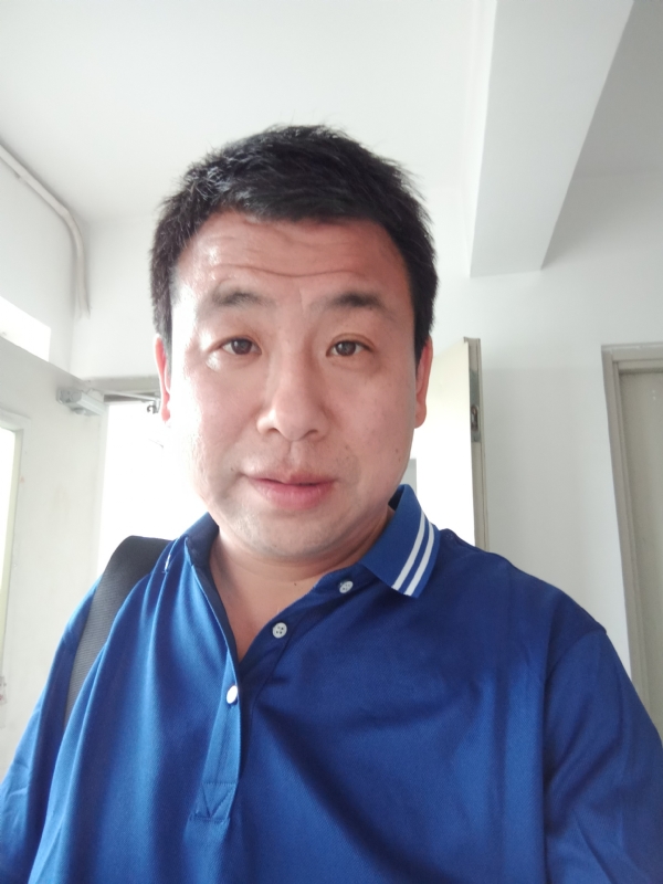 凌志男儿的第一张照片--香港王婆说媒