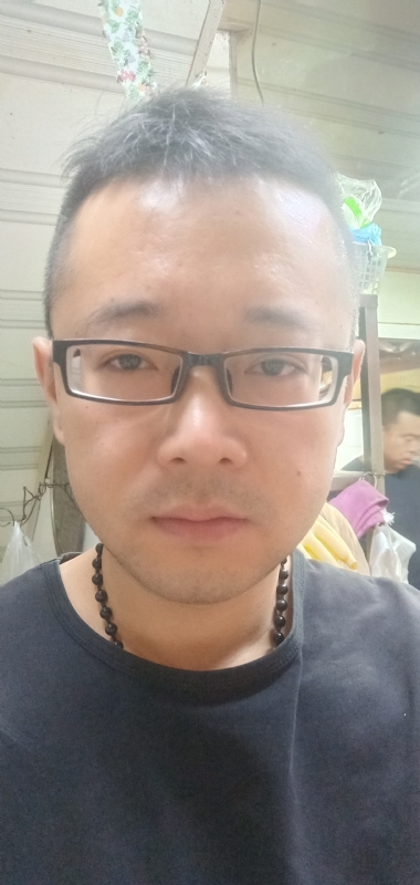 雅痞的第二张照片--香港王婆说媒