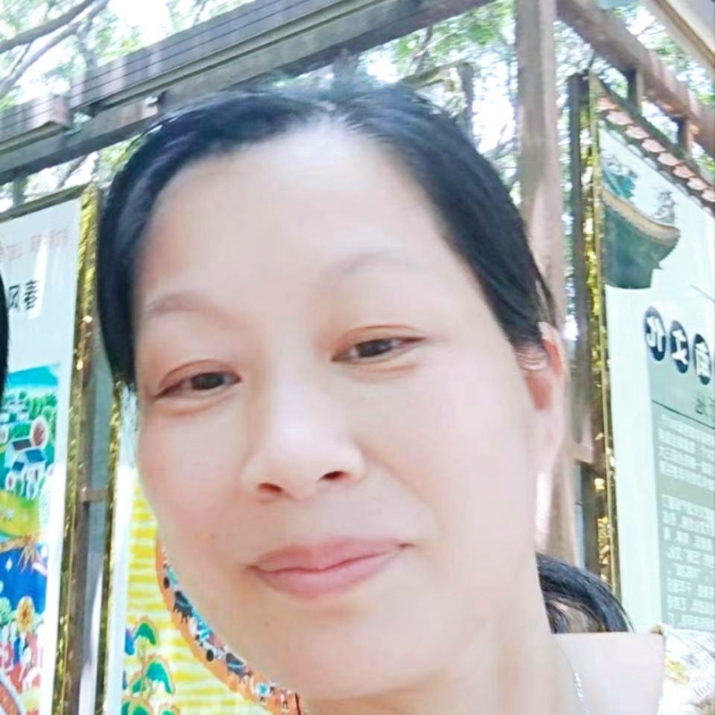 小妹的第三张照片--香港王婆说媒