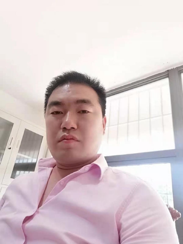 命运的打拼的第一张照片--香港王婆说媒