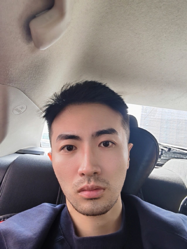 银角大王的第一张照片--香港王婆说媒