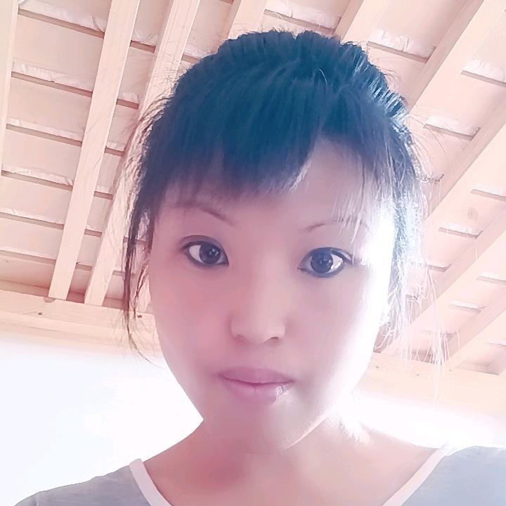 Lily的第一张照片--香港王婆说媒
