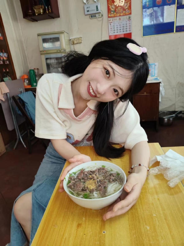 甜果的第一张照片--香港王婆说媒